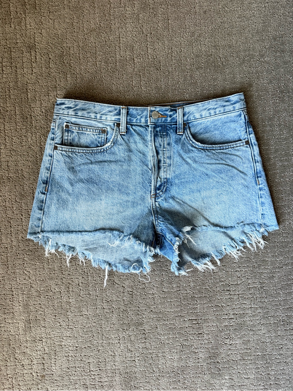 Euc Denim Forum (Aritzia) Distressed Ex Boyfriend Denim Shorts, Size 29